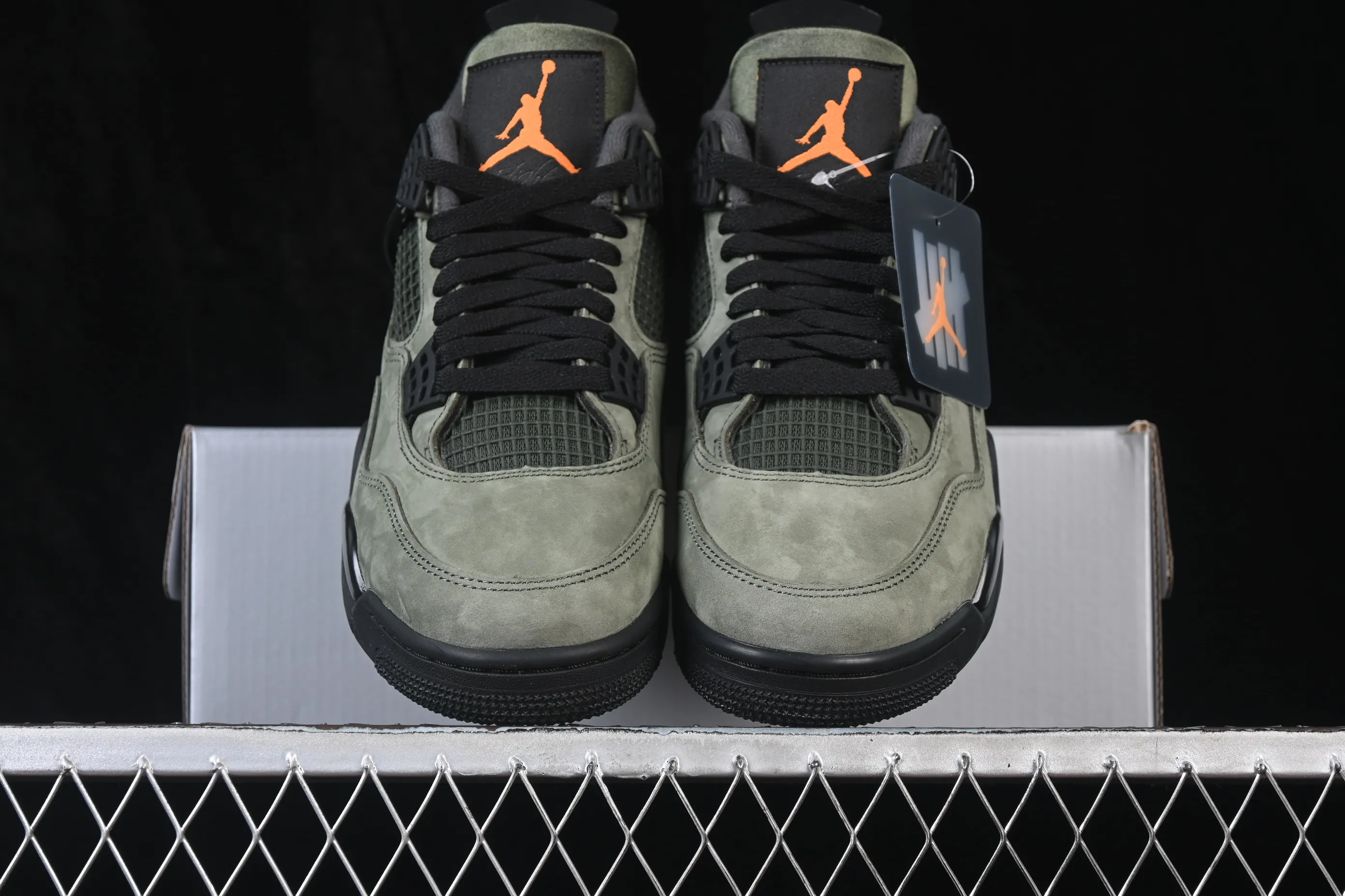 All categories Air Jordan Jordan series basketball shoes Air Jordan 4 LJR version Undefeated x Air Jordan 4 OG AJ4 Joe 4 olive green suede IB1519-200